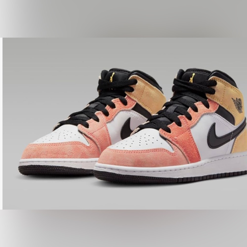 NEW NEVER WORN Girls Youth size 13.5 Jordans